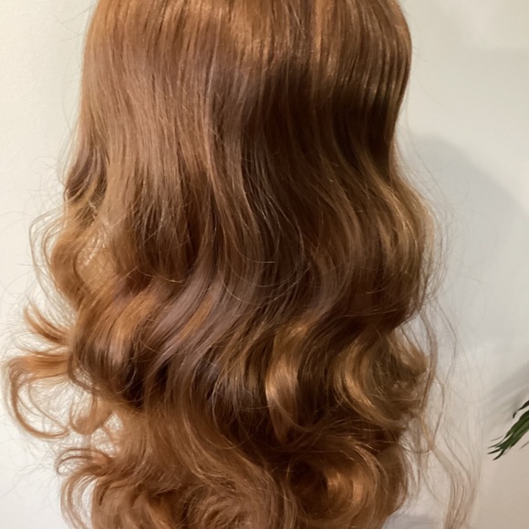 Synthetic Long Body Wave Wigs - Picture 2 of 8